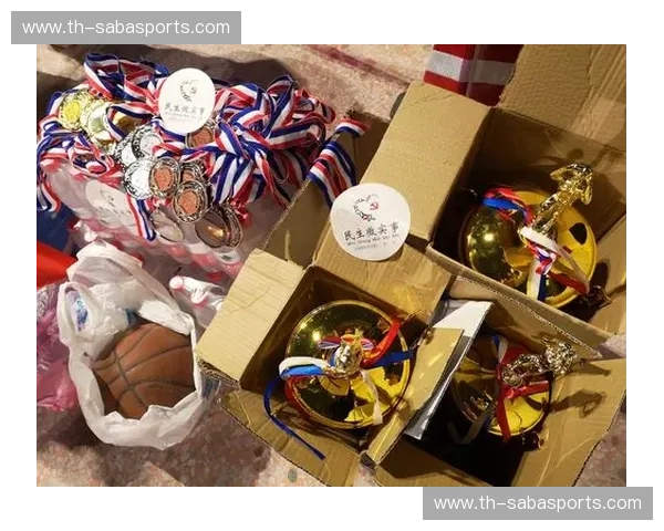 永不落幕的诸神黄昏：深度解析“骑士vs勇士”经典回放，唤醒你骨子里的篮球热血